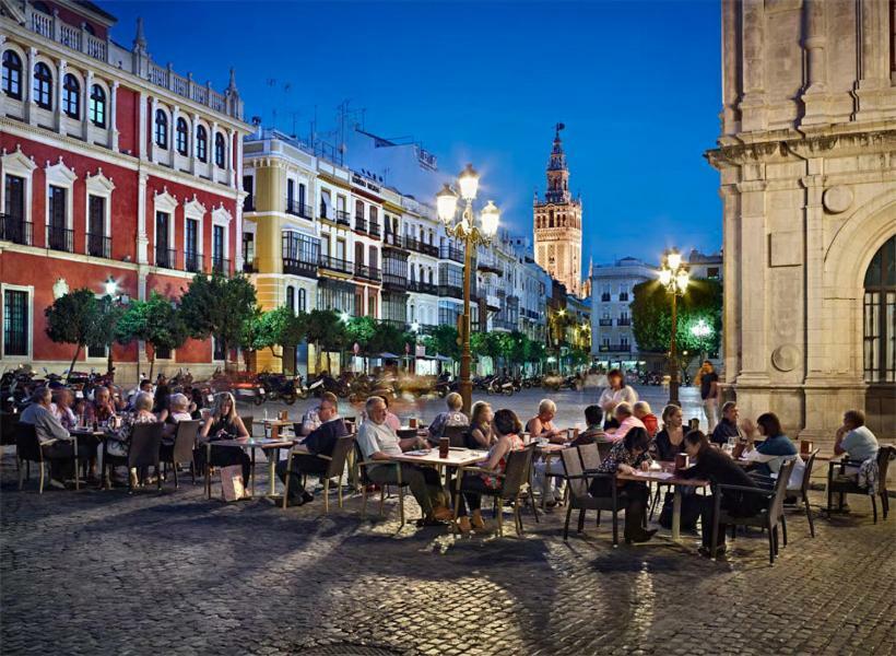 Monkeys Apartments San Isidoro Seville Exterior photo