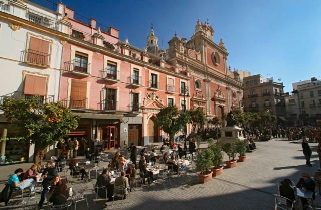 Monkeys Apartments San Isidoro Seville Exterior photo